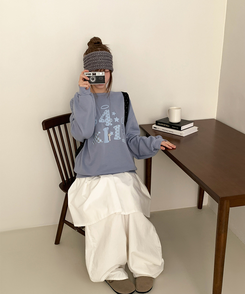 ドット64オーバーフィットトレーナー SKY BLUE