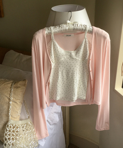 フローラルレースキャミソール