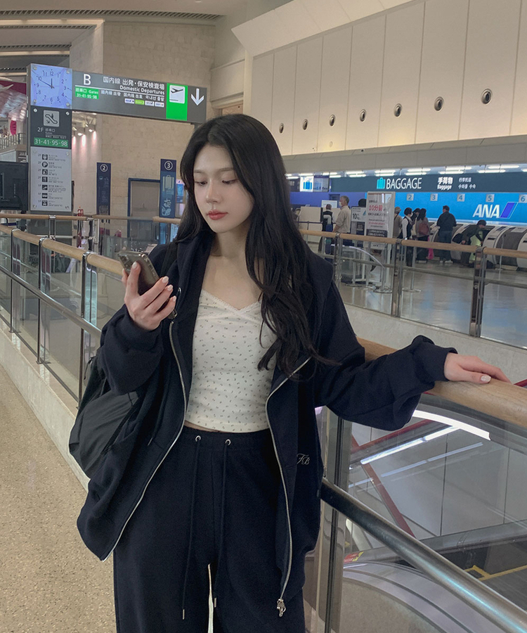 フローラルレースキャミソール CREAM