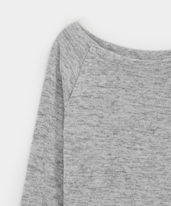 オフショルダーボタン長袖Tシャツ