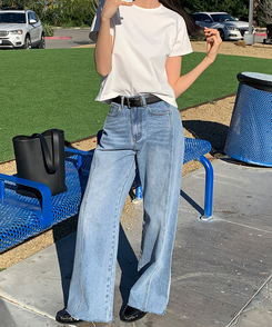 カッティングスリットデニムパンツ LIGHT DENIM