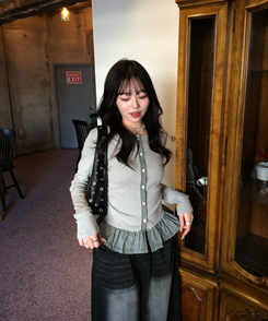 【注文殺到!❤️MADE】チェックフリルカーディガン GRAY