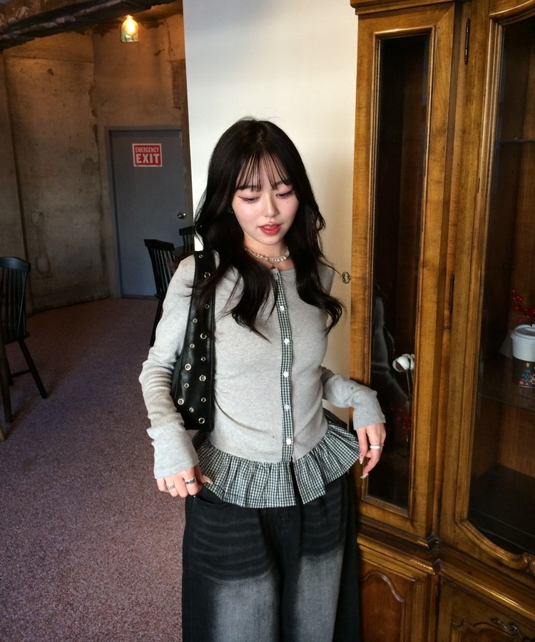 【❤️MADE】체크 프릴 가디건 그레이