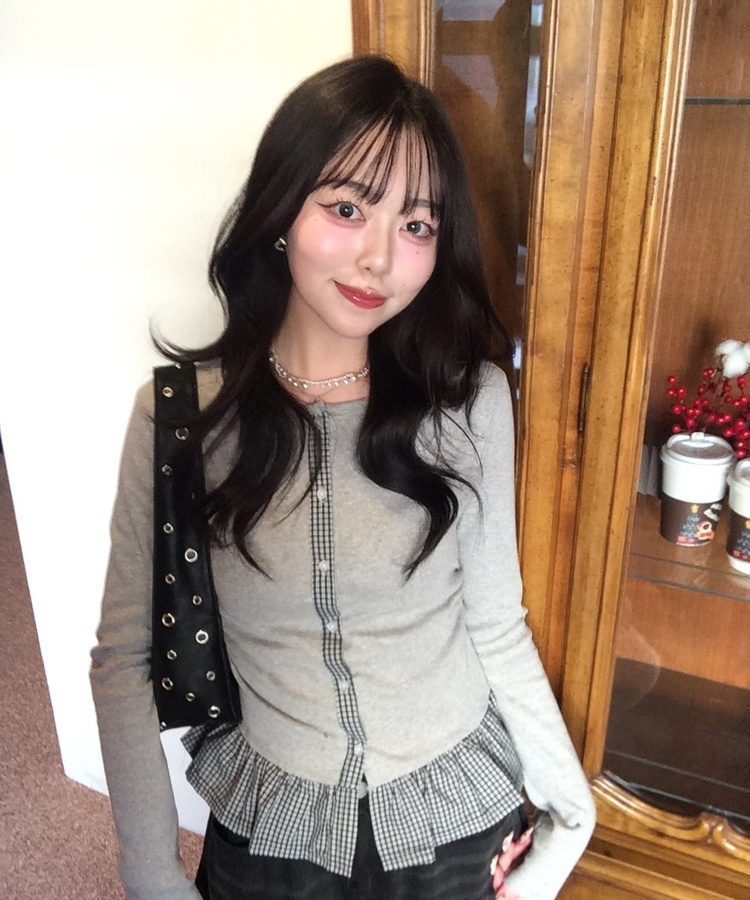 【❤️MADE】체크 프릴 가디건 그레이