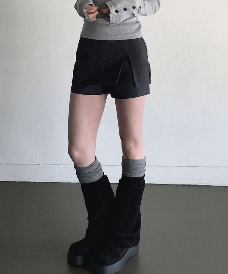 ストライプミニスカートパンツ CHARCOAL