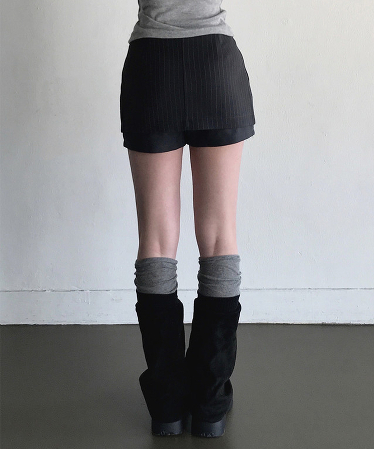 ストライプミニスカートパンツ CHARCOAL