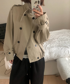 ハイネックバックルトレンチクロップジャケット KHAKI BEIGE