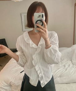 フリルVネックブラウス IVORY