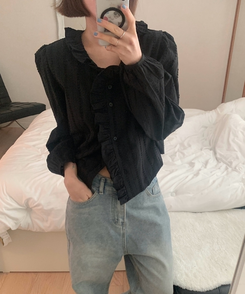 フリルVネックブラウス BLACK