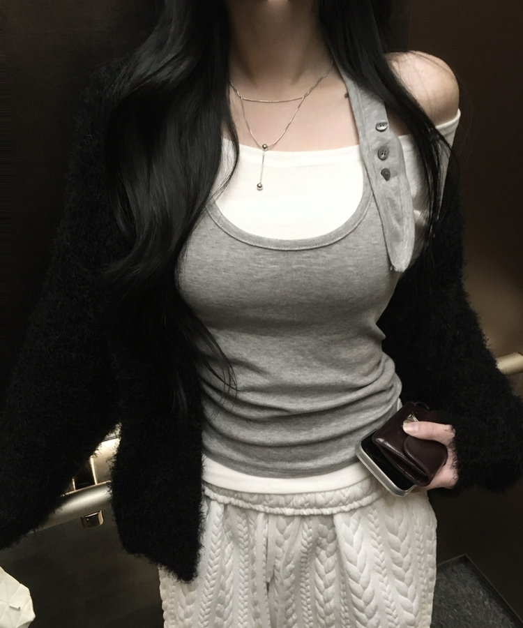 【SET】ボタンホルターキャミソール オフ長袖Tシャツ GRAY + IVORY