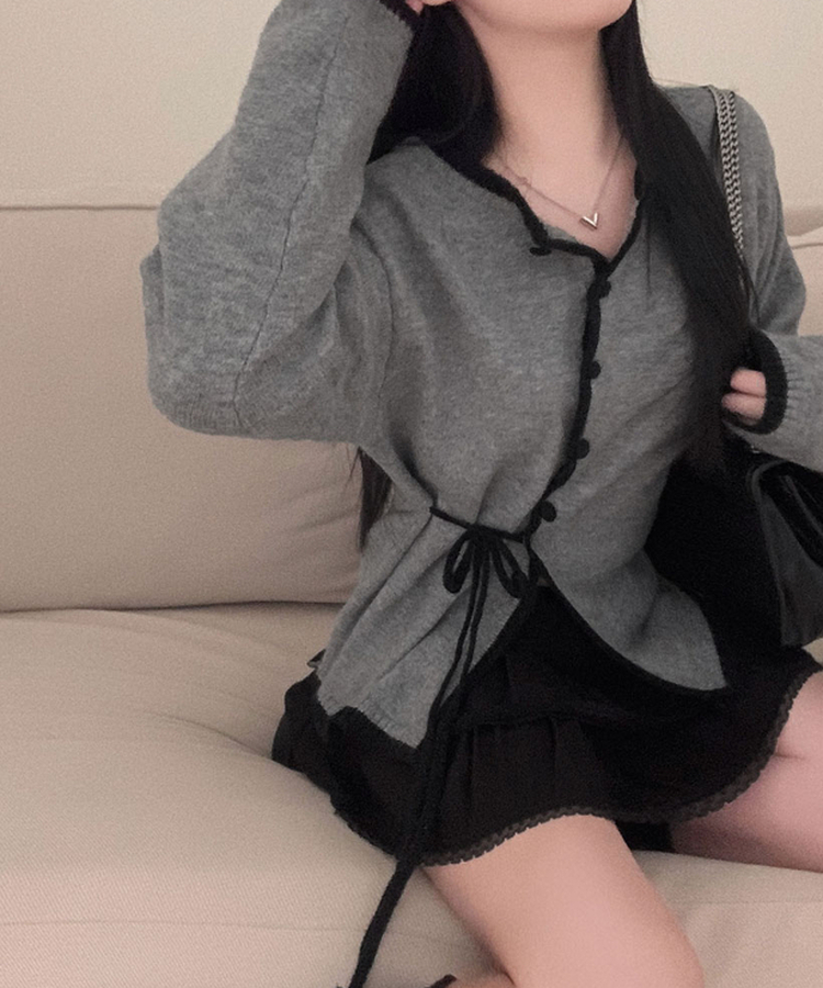 사랑스러운 포인트바닐라 리본 스트랩 루즈핏 배색 니트 가디건 차콜