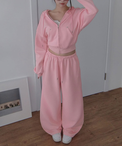 【SET】エンミルクロップバッグレタリングリベットフードジップアップバンディングワイドトレーニングパンツ PINK