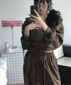 【SET】エンミルクロップバッグレタリングリベットフードジップアップバンディングワイドトレーニングパンツ BROWN