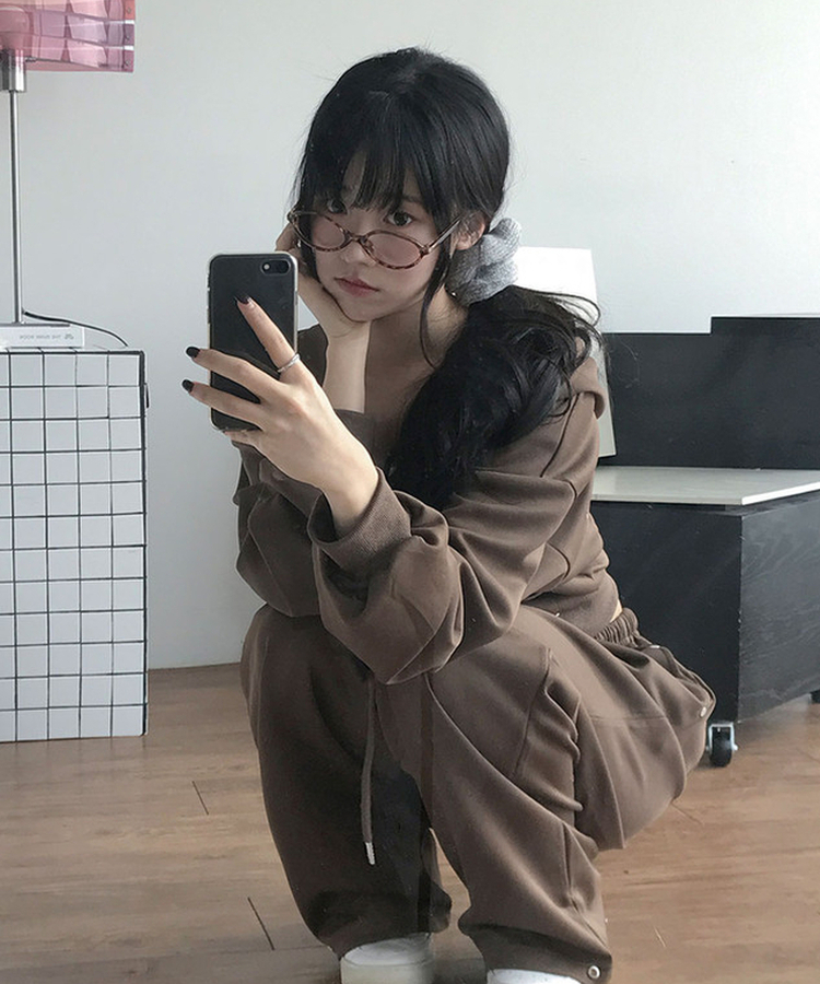 【SET】エンミルクロップバッグレタリングリベットフードジップアップバンディングワイドトレーニングパンツ BROWN