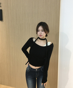 バイカラーレイヤードスリム長袖Tシャツ BLACK