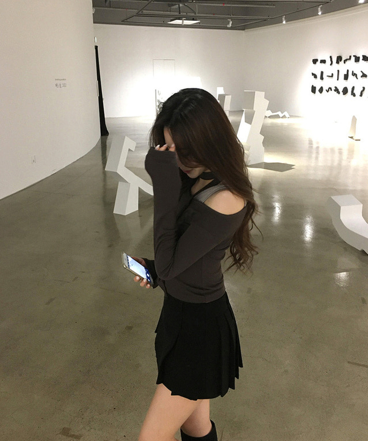 バイカラーレイヤードスリム長袖Tシャツ BROWN