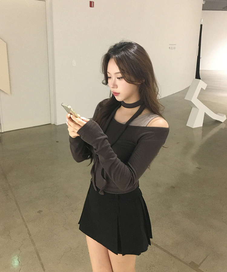 バイカラーレイヤードスリム長袖Tシャツ BROWN