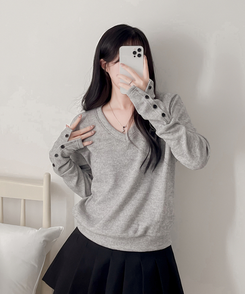 ボタンVネック長袖Tシャツ GRAY