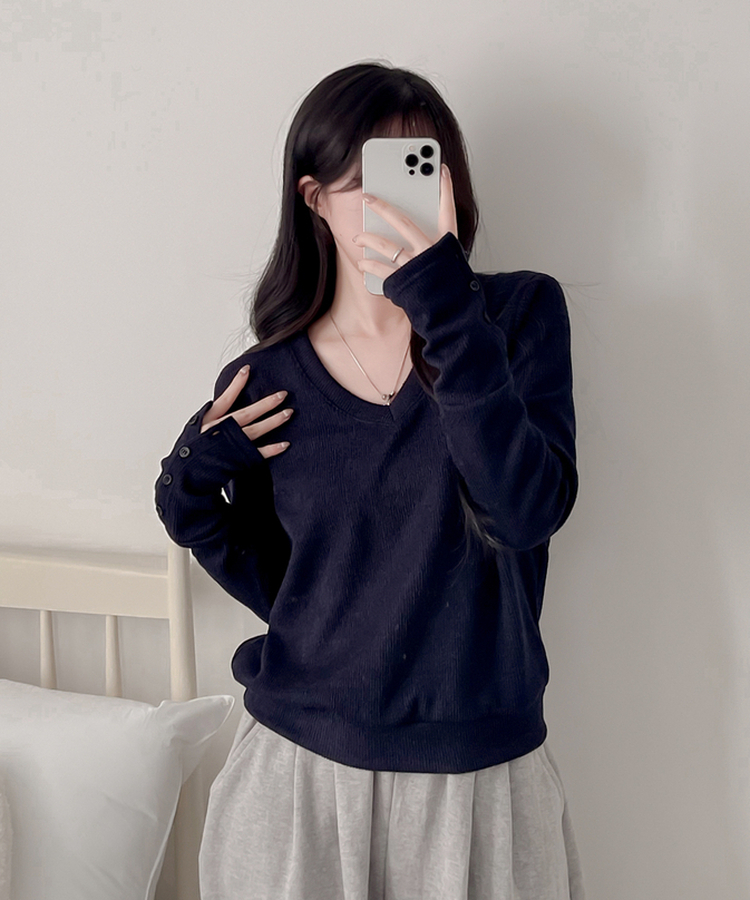 ボタンVネック長袖Tシャツ NAVY
