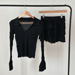 【SET着用可能】Vネック長袖トップス＋レースミニスカート