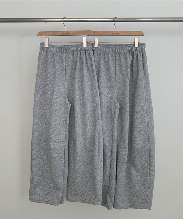 ベルトループ付きスウェットパンツ