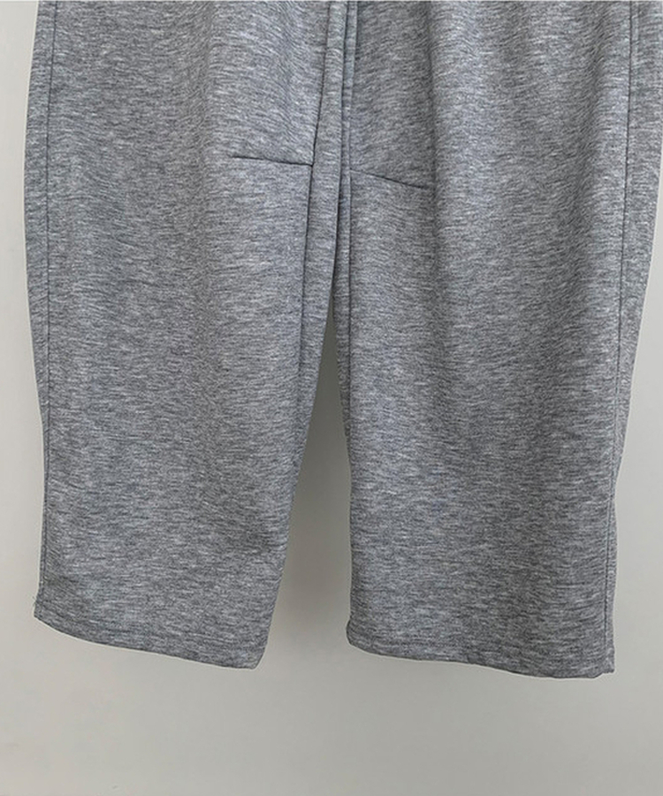 ベルトループ付きスウェットパンツ