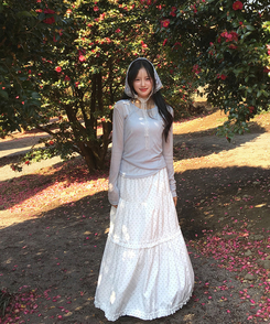 ドットフリルフレアロングスカート WHITE