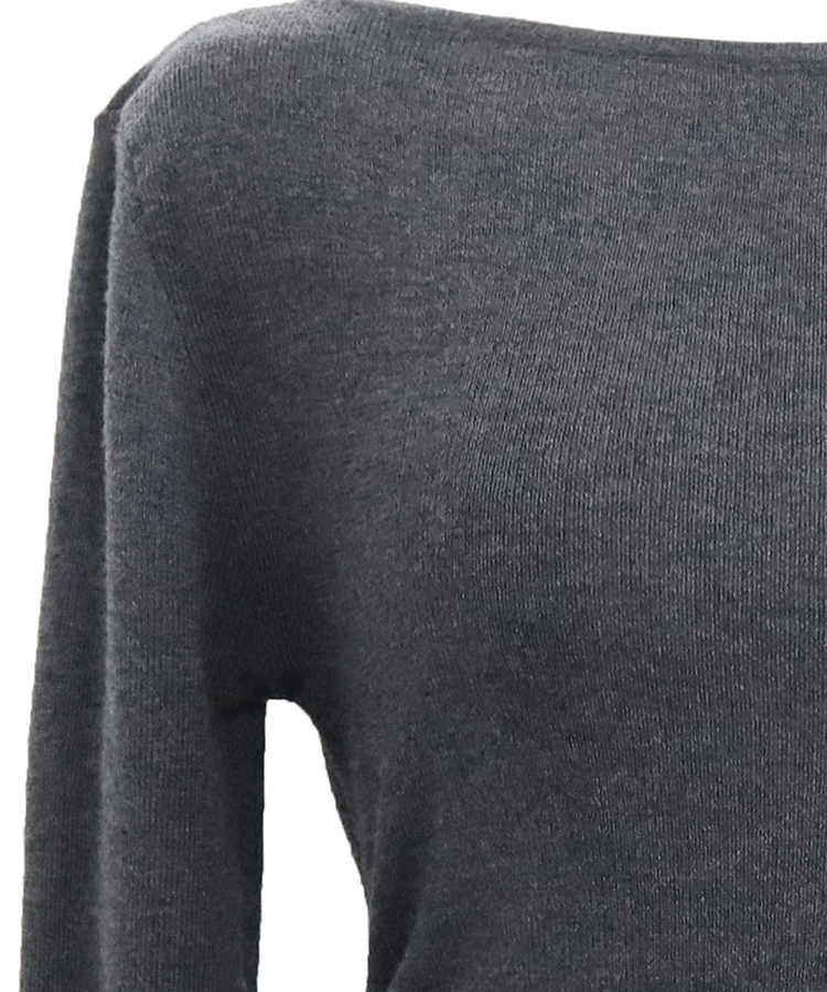 オフショルダーフリルシアリングニット