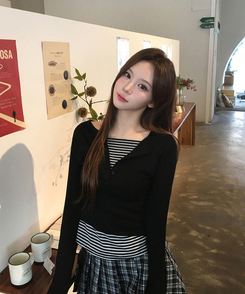 ストライプレイヤード長袖Tシャツ BLACK+GRAY