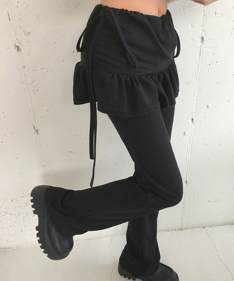 フリルスカートレイヤードブーツカットパンツ BLACK