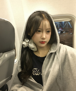 【シュシュ付き】ドット半袖Tシャツ NAVY