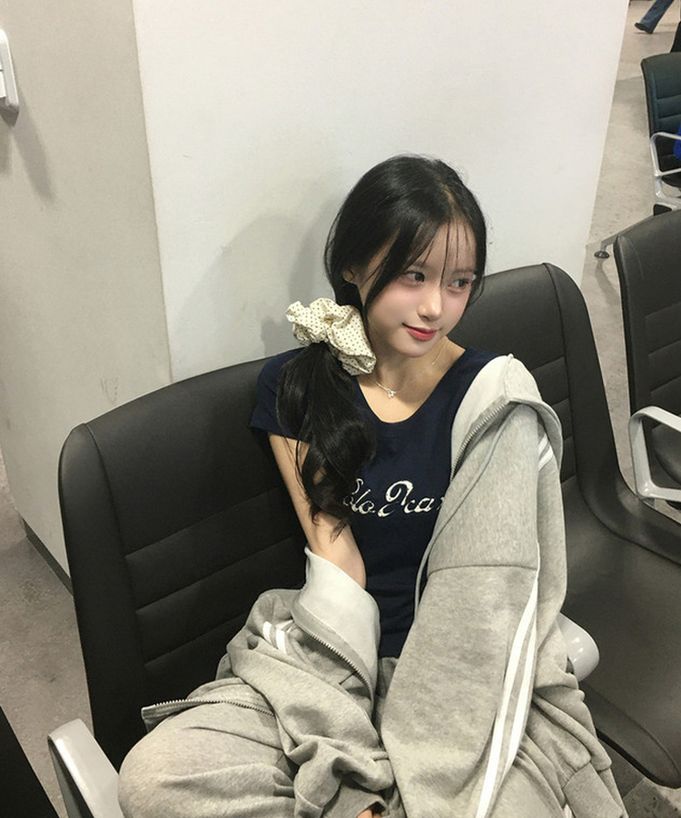 【シュシュ付き】ドット半袖Tシャツ NAVY