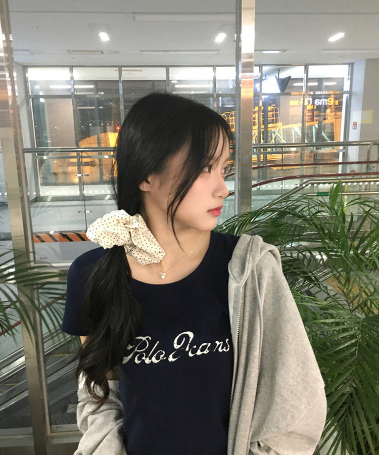 【シュシュ付き】ドット半袖Tシャツ NAVY