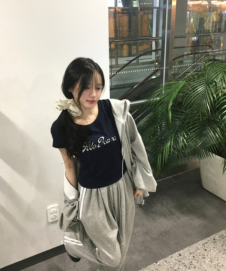 【シュシュ付き】ドット半袖Tシャツ NAVY