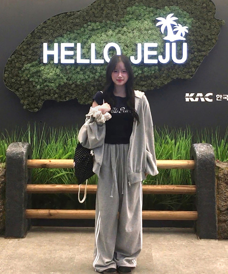 【シュシュ付き】ドット半袖Tシャツ NAVY