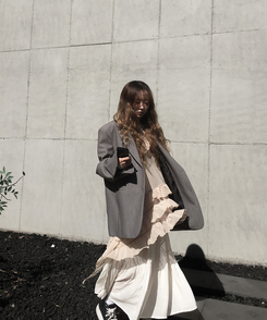 アンバランスシースルーワンピース BEIGE