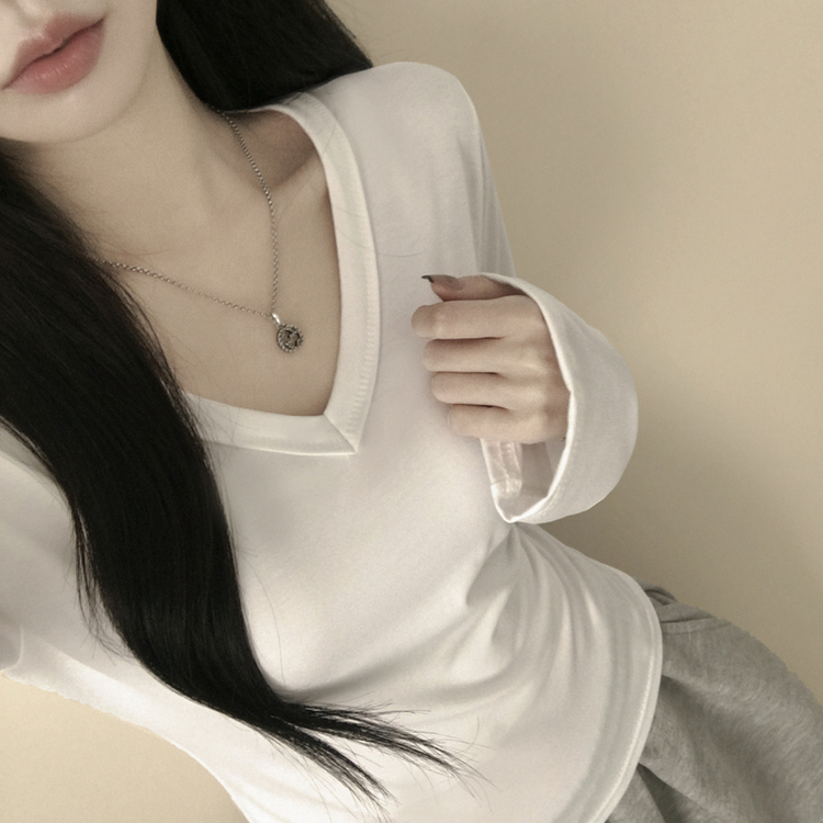 スパンVネックスリム長袖Tシャツ(6color) IVORY