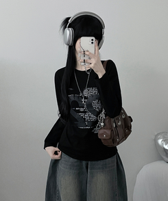 투웬티투레터링빈티지세미크롭긴팔티셔츠 블랙