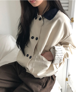 ボタンバイカラークロップジャケット LIGHT BEIGE