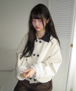 ボタンバイカラークロップジャケット LIGHT BEIGE