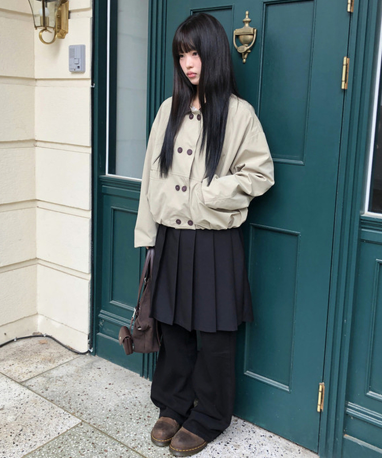 ボタンバイカラークロップジャケット BEIGE