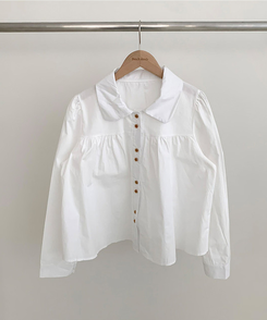 ラウンドツーボタンブラウス