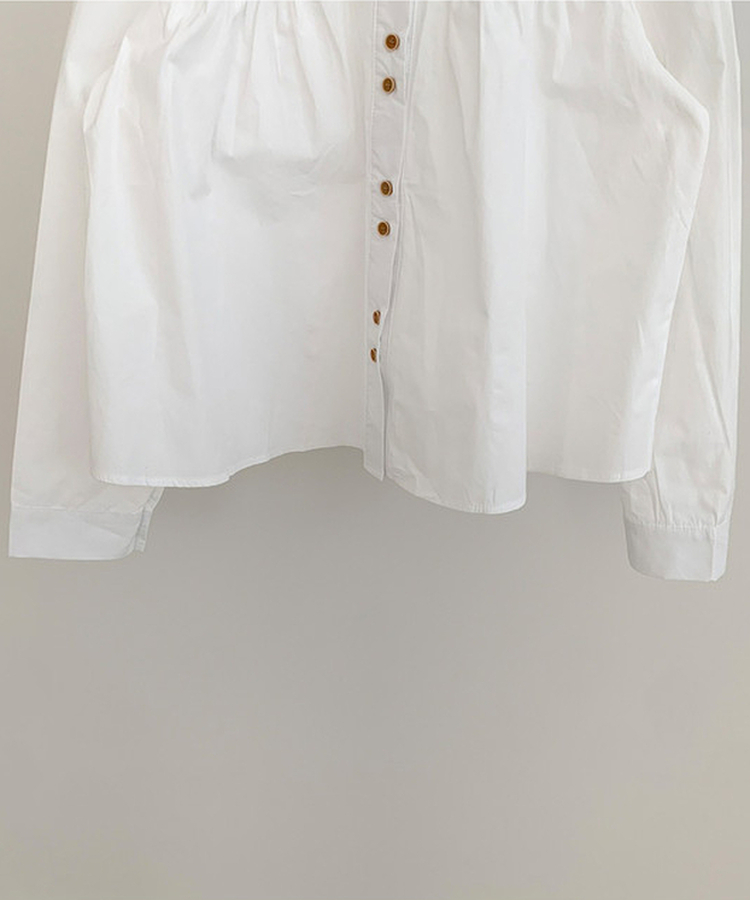 ラウンドツーボタンブラウス