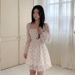 オフショルダーフラワーシースルーパフミニワンピース CREAM