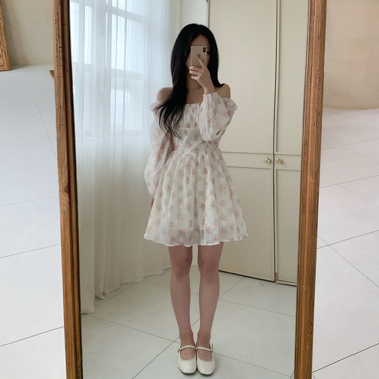 オフショルダーフラワーシースルーパフミニワンピース CREAM