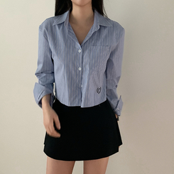 ストライプルーズクロップ刺繍シャツ SKYBLUE