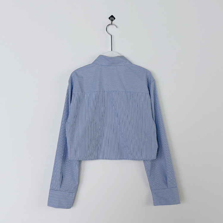 ストライプルーズクロップ刺繍シャツ