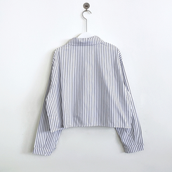 ストライプルーズクロップシャツ
