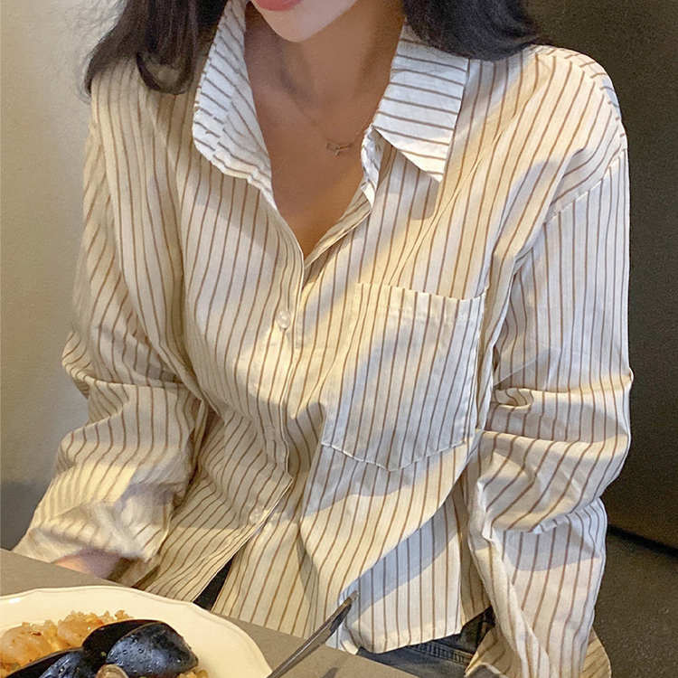 ストライプルーズクロップシャツ BEIGE