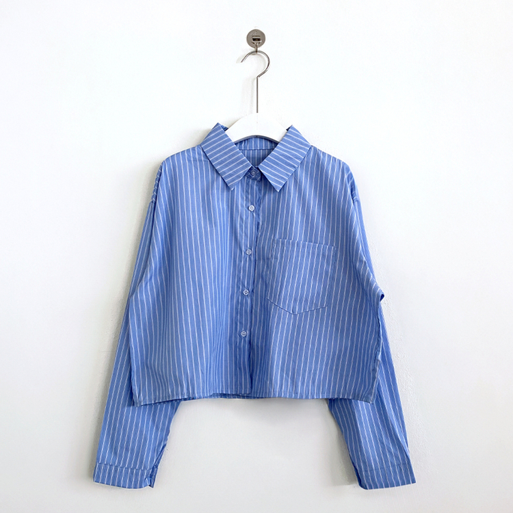 ストライプルーズクロップシャツ